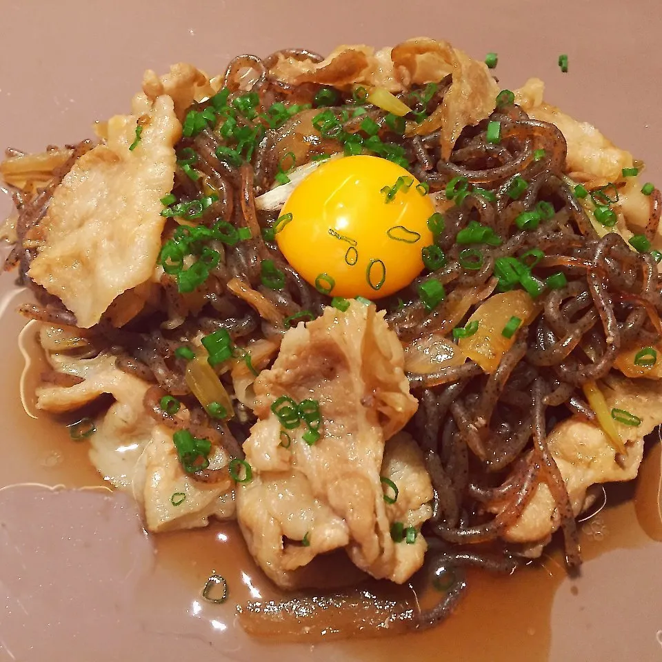 豚バラとしらたきのすき焼き風煮☆まねっこ|ゆっこさん