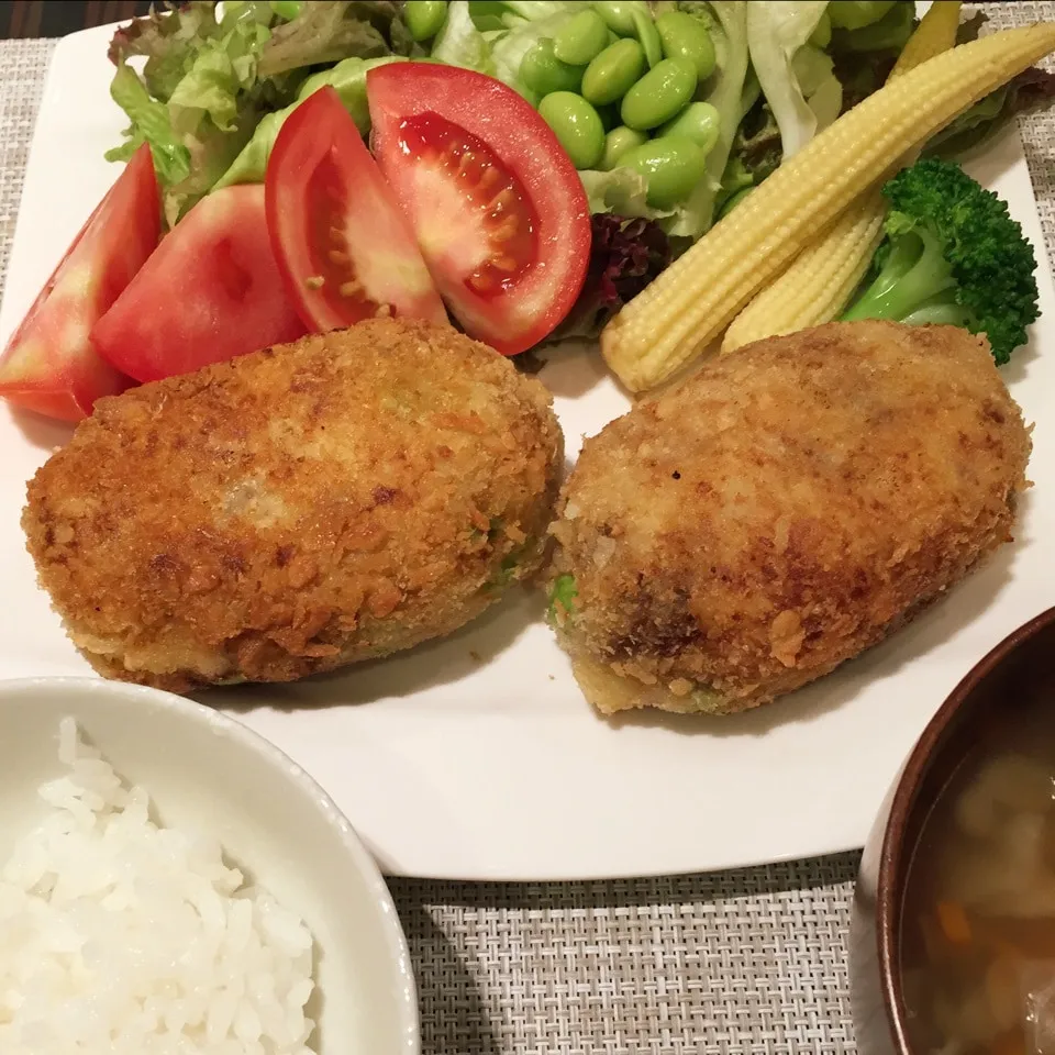 【牛丼リメイク】味付け不要の絶品コロッケ|ゆっこさん