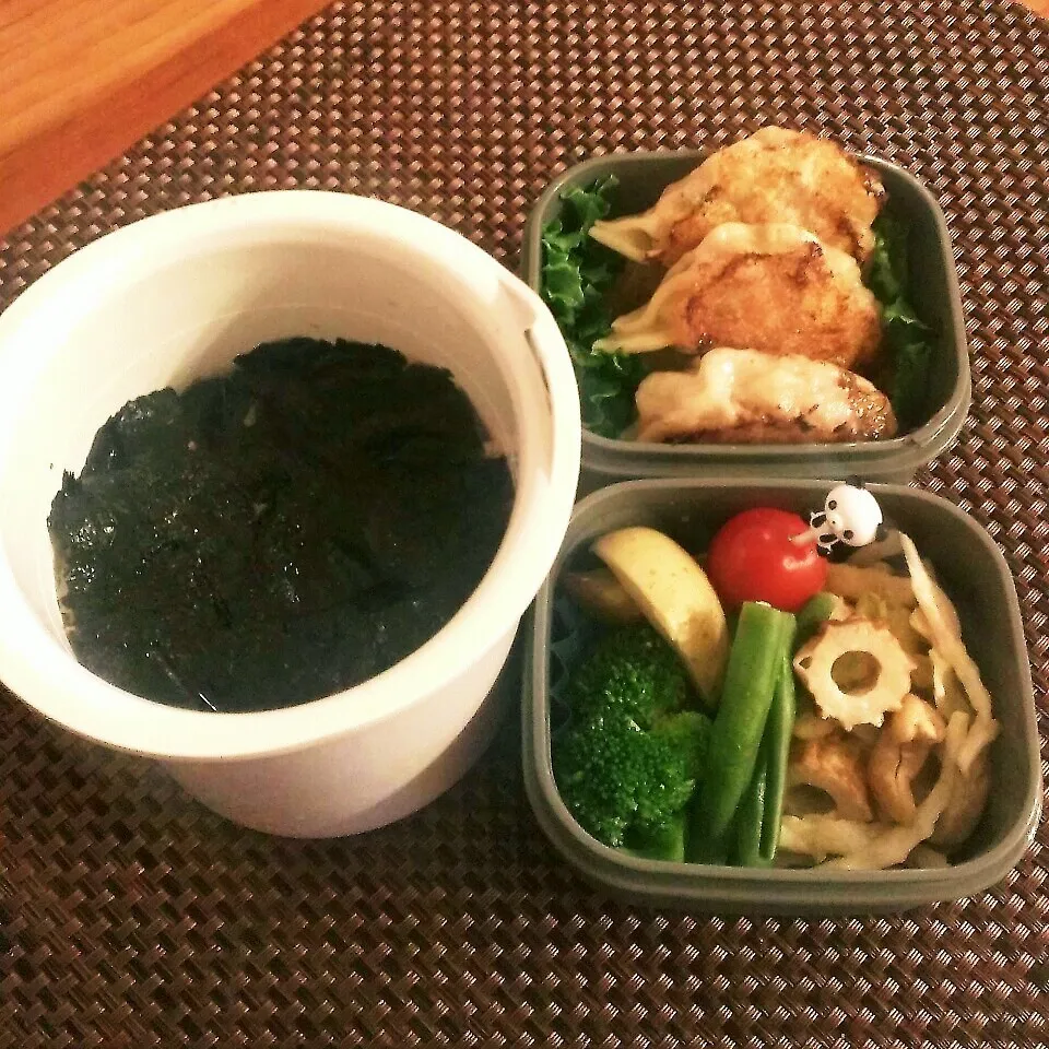 Snapdishの料理写真:☆お弁当:22Feb2015|momomotototokokokoさん