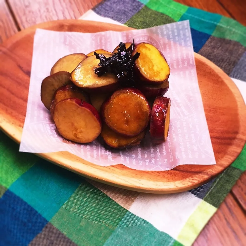 Snapdishの料理写真:かおりん♪さんのさつまいもの塩バターカラメル（≧∇≦）|Harumiさん