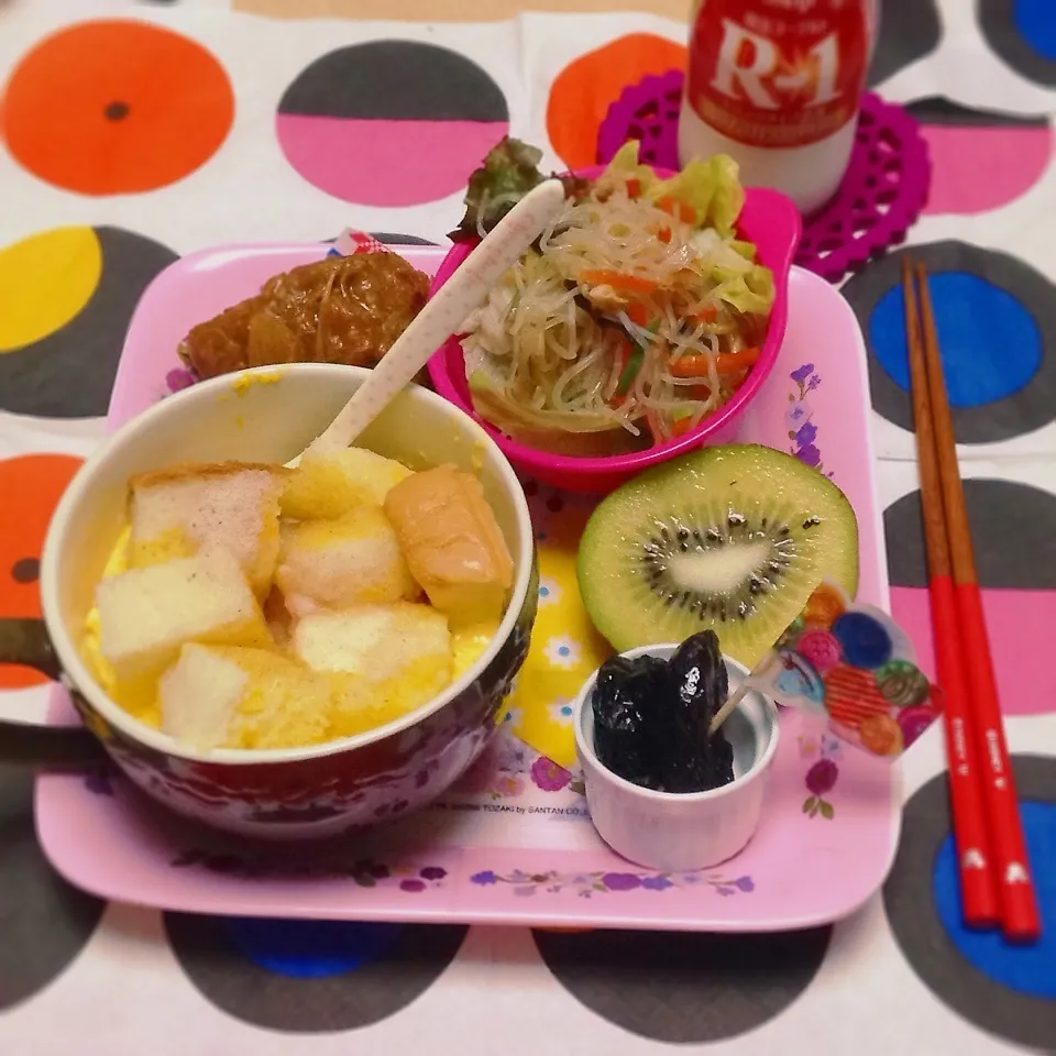 Snapdishの料理写真:きゃりあちゃん♡レンジでフレンチトーストo(^▽^)o朝食♪|Harumiさん