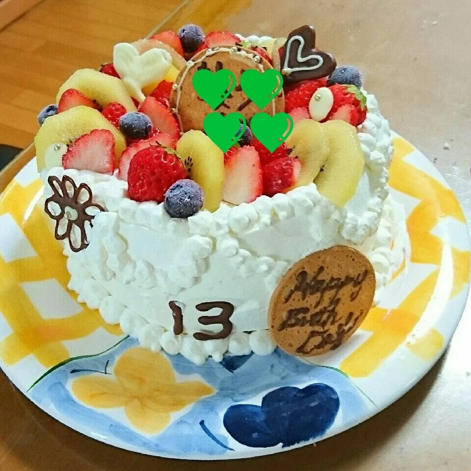 BIRTHDAYケーキ🎂 デコレーション完成💮|りらさん