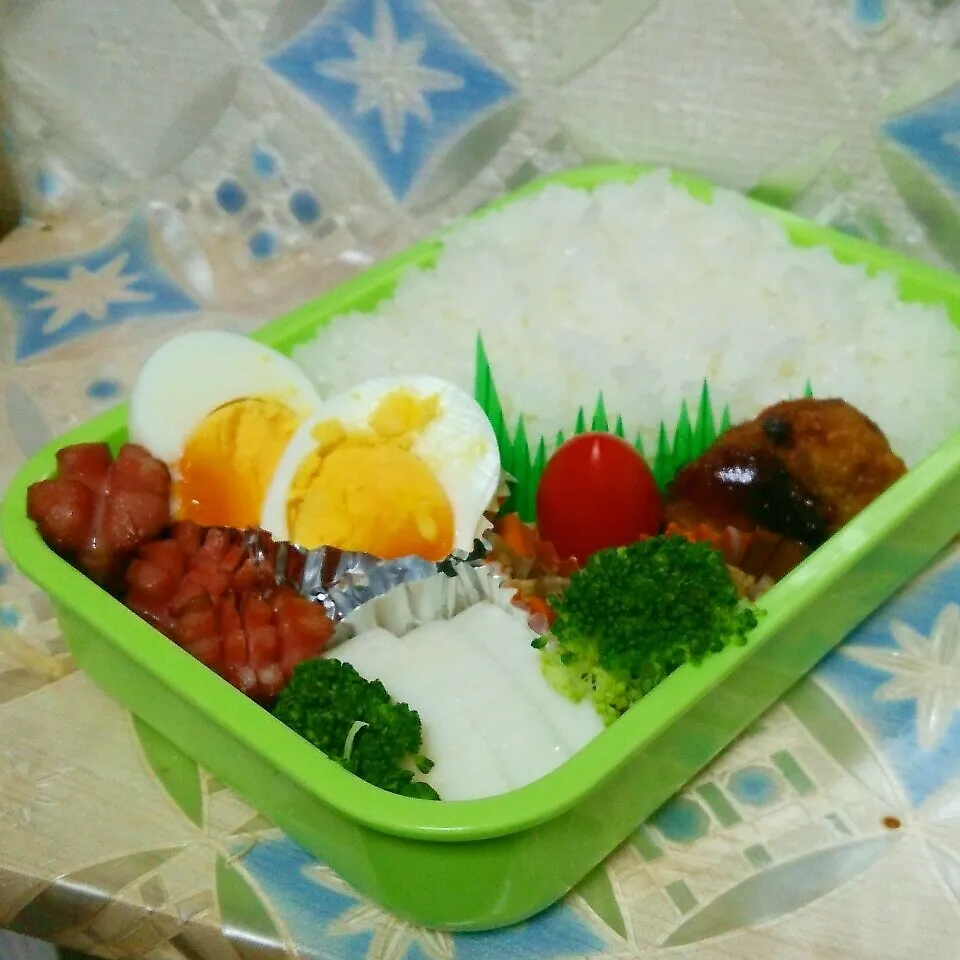 旦那さんお弁当😋|りらさん