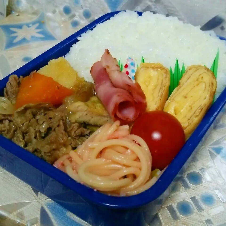 Snapdishの料理写真:旦那さん夜勤お弁当("⌒∇⌒")|りらさん