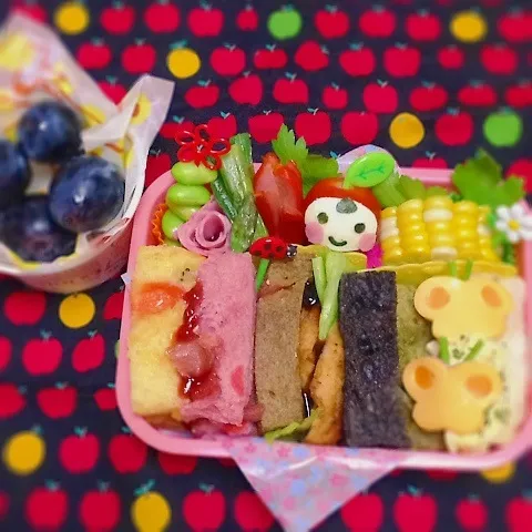 Snapdishの料理写真:娘のサンドイッチ☆弁当^_−☆|Harumiさん