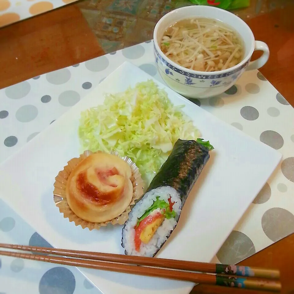 テキトーすぎる私ランチ(*_*)|りらさん