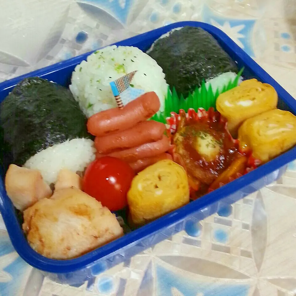 Snapdishの料理写真:旦那さん夜勤お弁当(☆∀☆)|りらさん