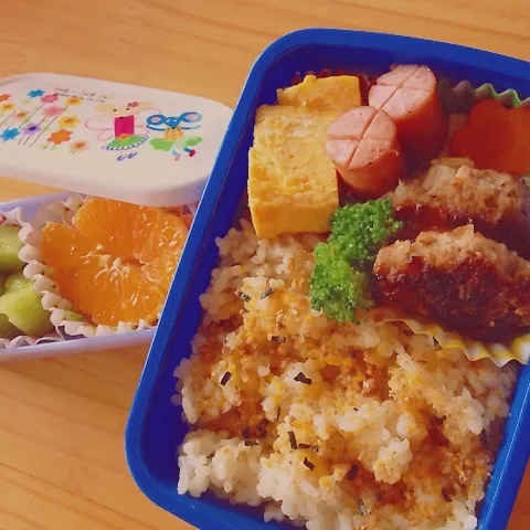 Snapdishの料理写真:息子くんお弁当|harutomomamaさん