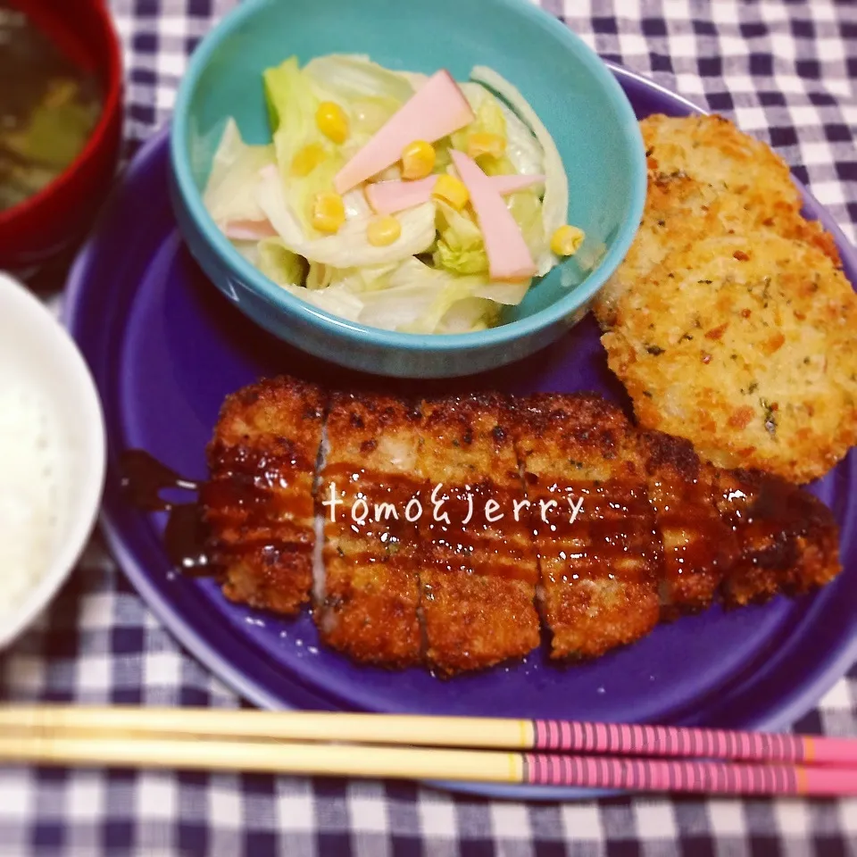 厚切りとんかつと玉ねぎフライ定食|mugiさん