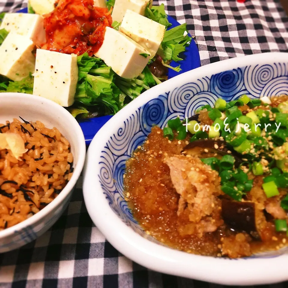 豚バラとナスのミゾレ煮、ひじきご飯|mugiさん