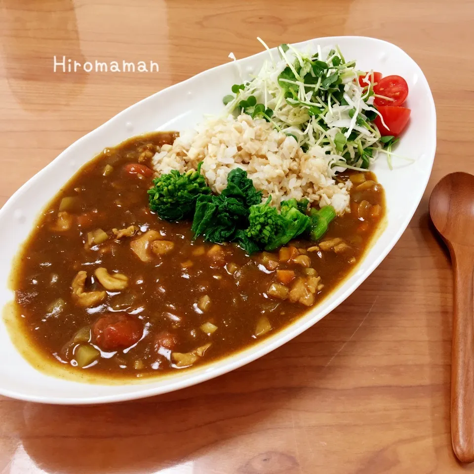 トマトチキンカレー(*´∨`*)ノ♪|ひろママさん