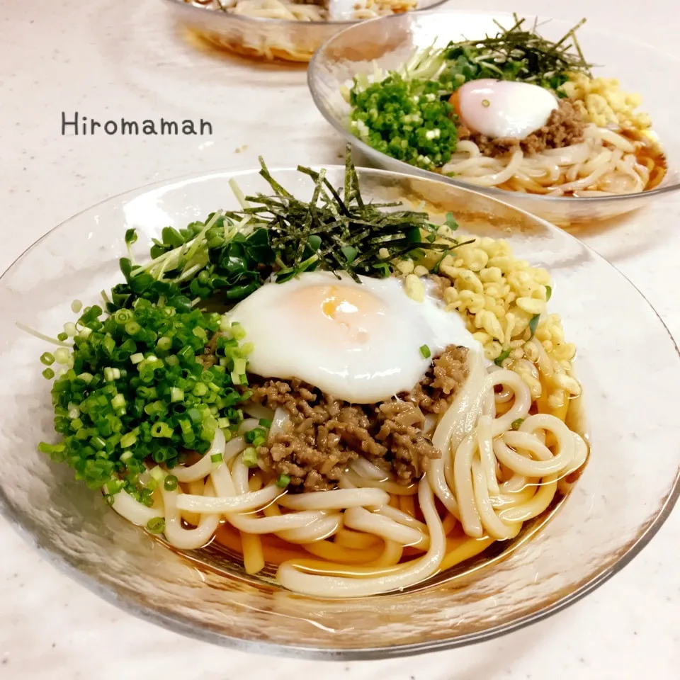 肉味噌♡温玉うどん|ひろママさん