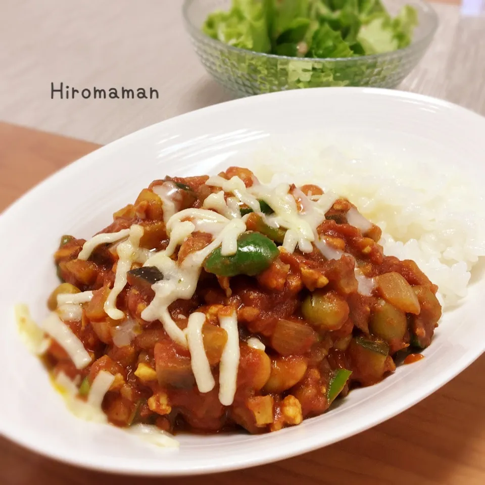 夏野菜とお豆のトマトカレー♡|ひろママさん