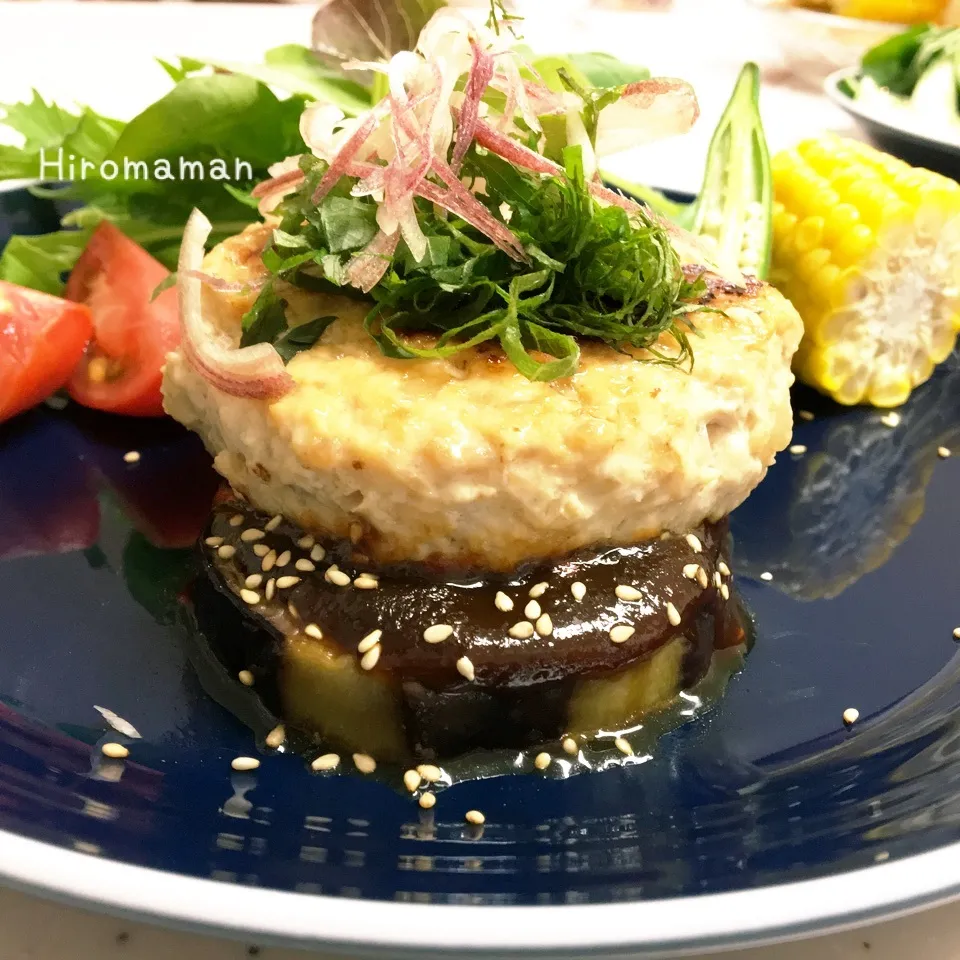 ぶりさん祝900投稿！米ナスの味噌田楽♡鶏肉の豆腐バーグ♪|ひろママさん