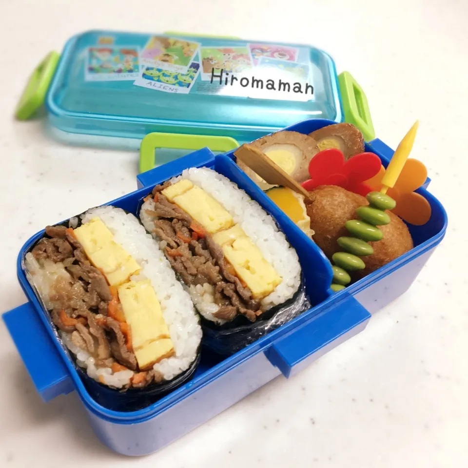 遠足弁当( *´꒳`*)੭⁾⁾|ひろママさん