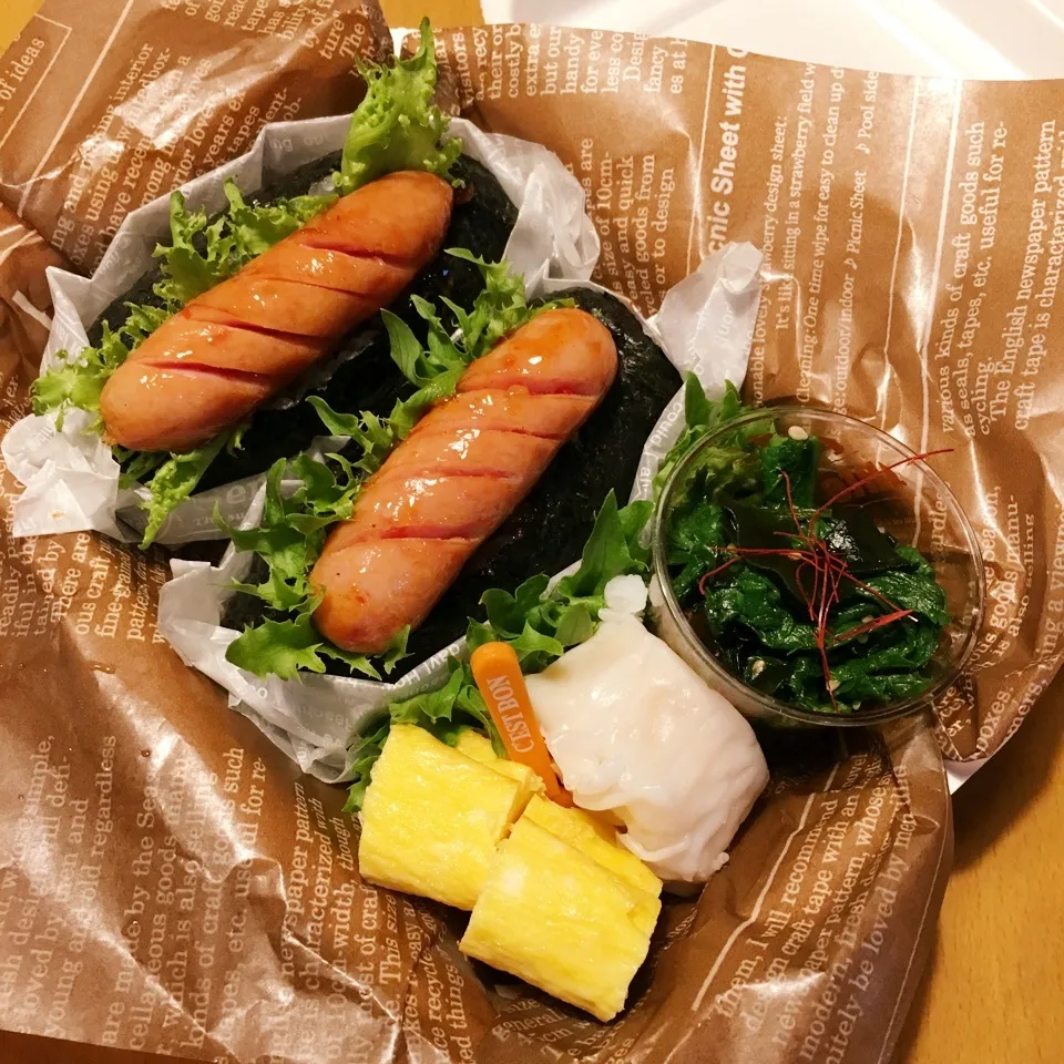 ホットドッグおにぎり弁当|りんごさん