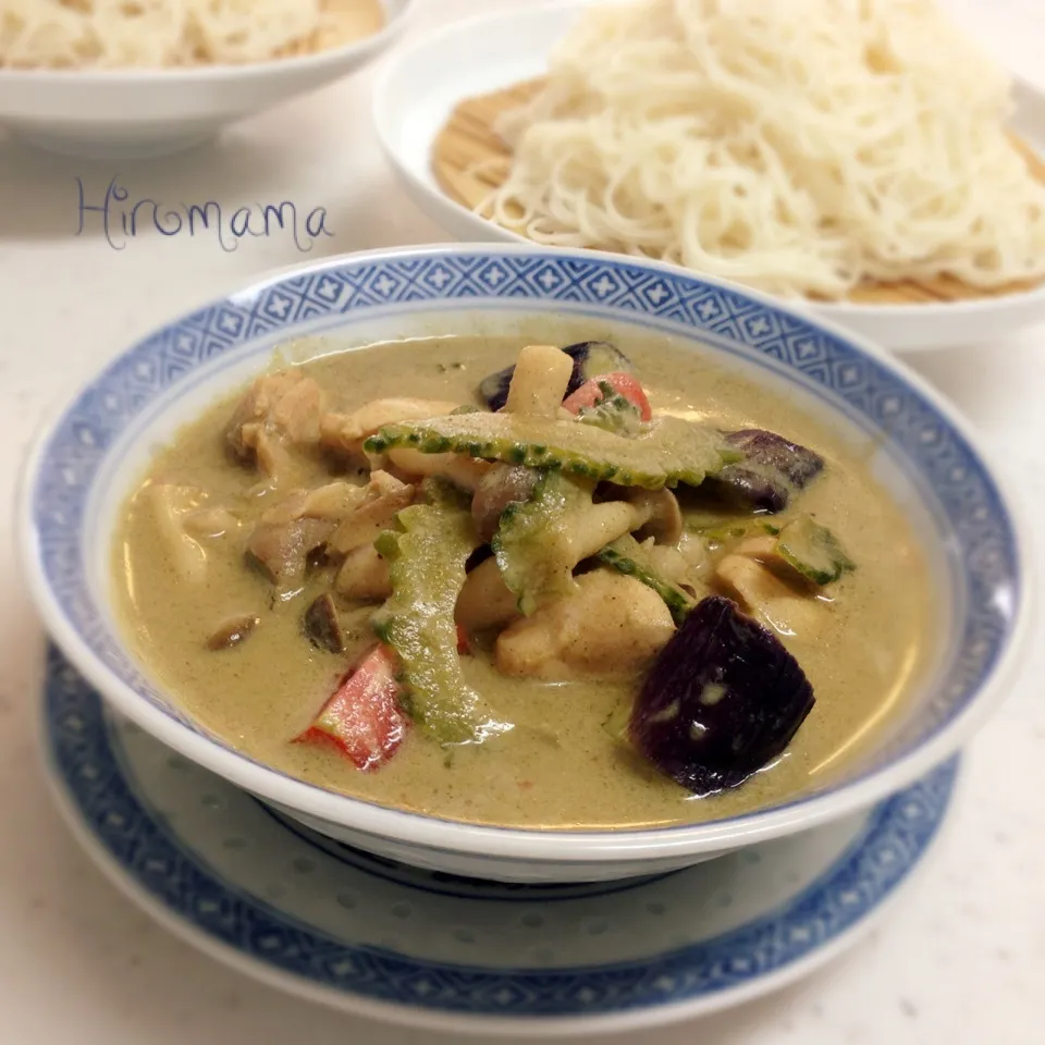 ゴーヤ入り♪グリーンカレー素麺♡|ひろママさん