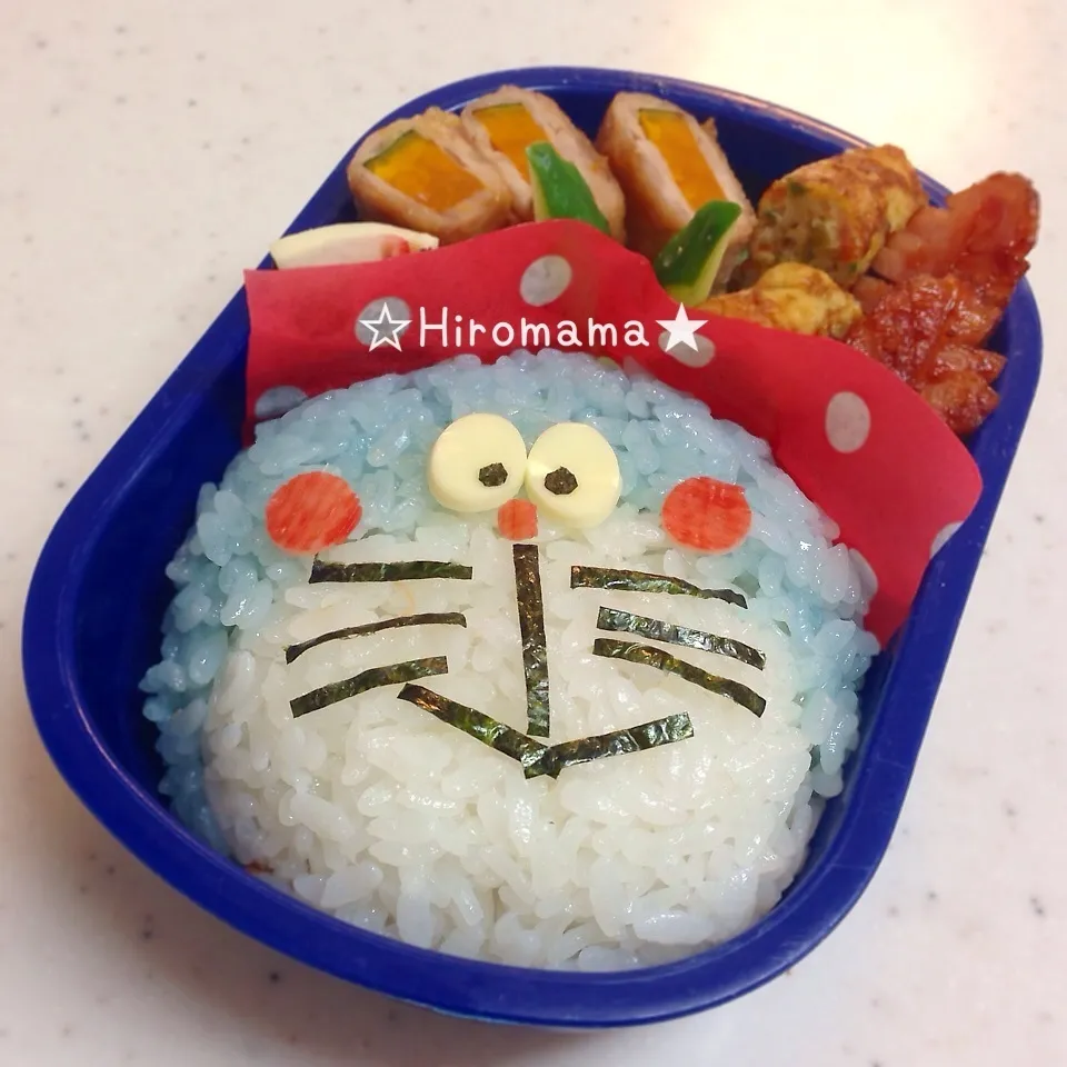 Snapdishの料理写真:ドラえもん弁当«٩(*´ω`*)۶»|ひろママさん