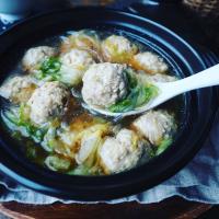 身体の芯から温まる❤️豆腐入り肉団子の中華風春雨スープ♪