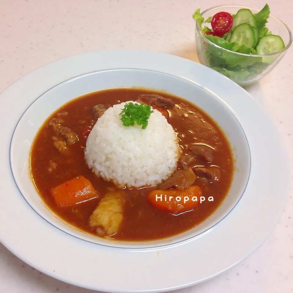 Snapdishの料理写真:男の料理♪牛すじカレー|ひろママさん