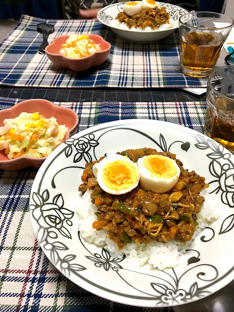 みんな大好き！野菜たっぷりドライカレー 作り方・レシピ | 料理・レシピ動画サービスのクラシル、コールスローサラダ|ちぐあささん