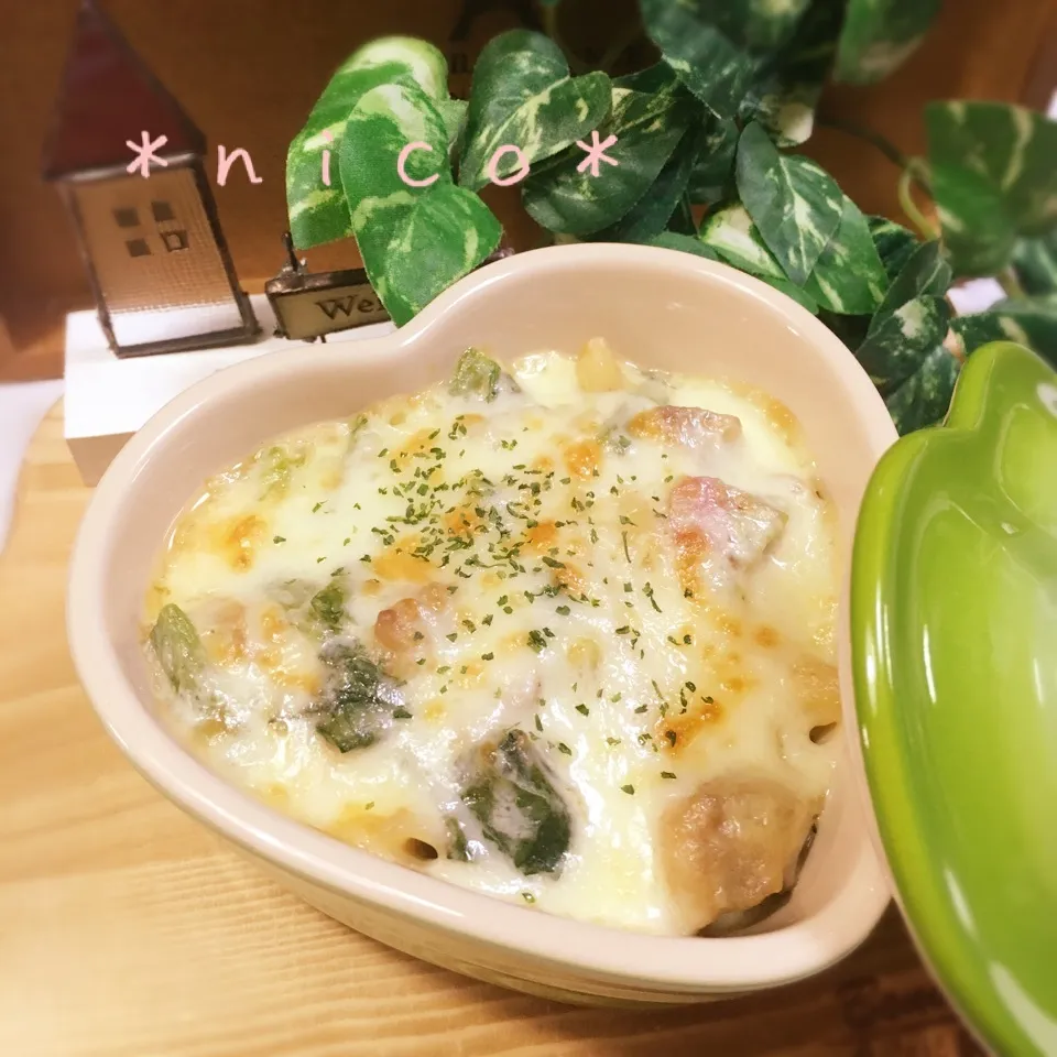 ＊鶏肉とほうれん草の和風味噌グラタンで♡ゆみちゃんハピバ♪＊|にこさん