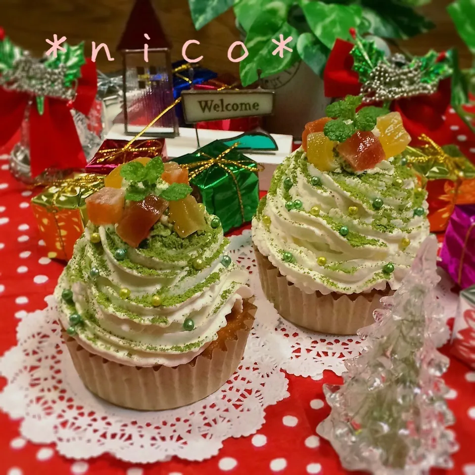 Snapdishの料理写真:＊merry Christmas☆ スイート ツリーケーキ＊|にこさん