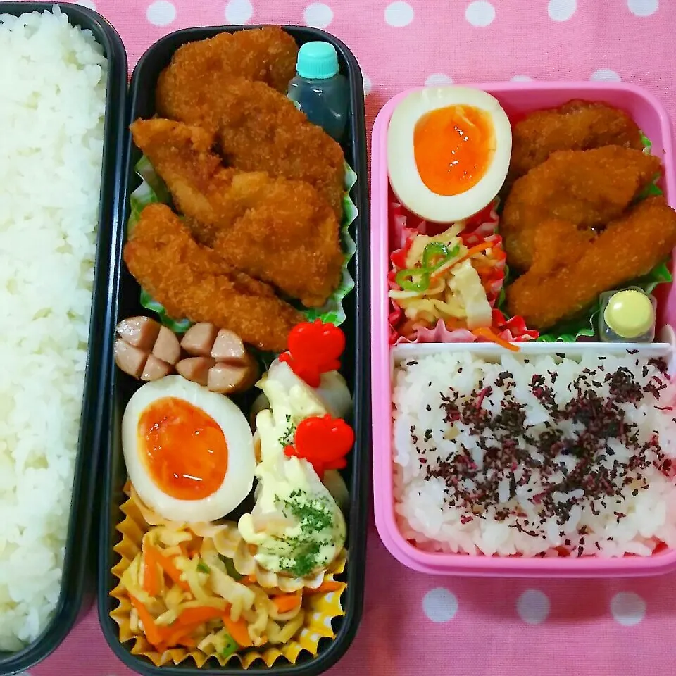 Snapdishの料理写真:息子と娘弁当|まりさん