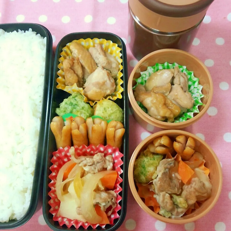 Snapdishの料理写真:息子と娘弁当|まりさん