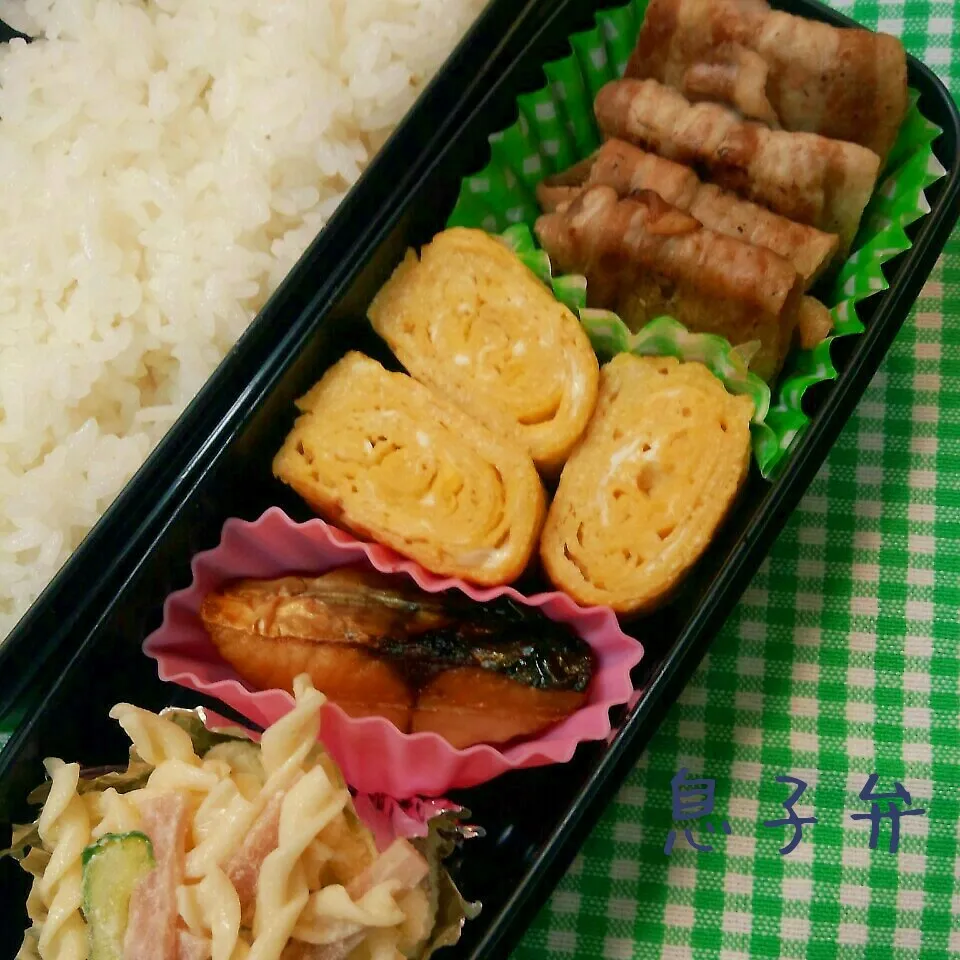 陸さんマネしたよ弁当|まりさん