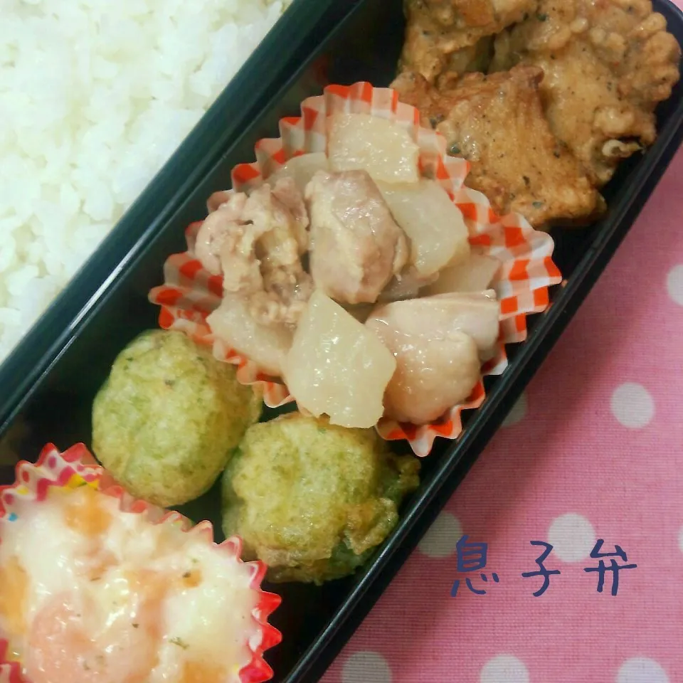 Snapdishの料理写真:唐揚げ弁当|まりさん