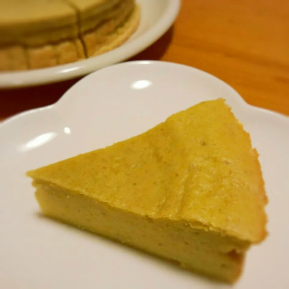 Snapdishの料理写真:ベイクドさつまいもケーキ|まりさん