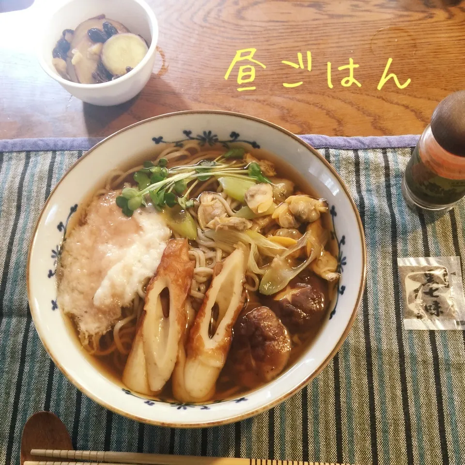 Snapdishの料理写真:山かけアサリ蕎麦|yakinasuさん