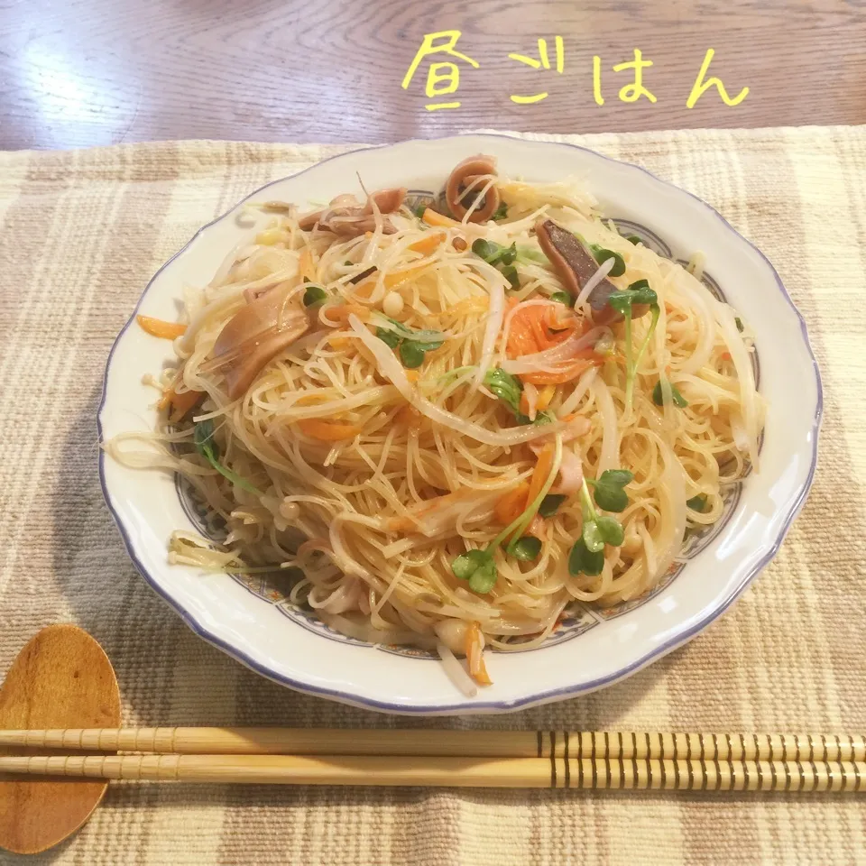 Snapdishの料理写真:焼きビーフン|yakinasuさん