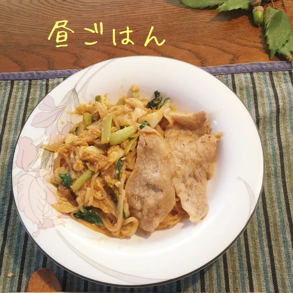 パッタイ タイ風焼きそば|yakinasuさん