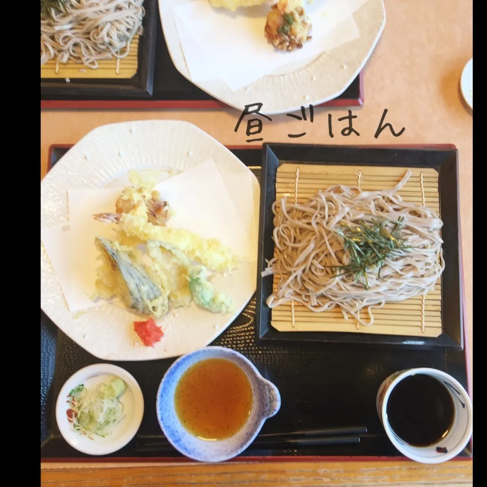 Snapdishの料理写真:天ザル蕎麦|yakinasuさん