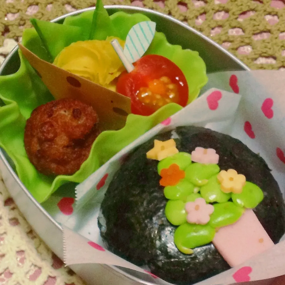 クリスマスツリー☆おにぎり|kurokomamaさん