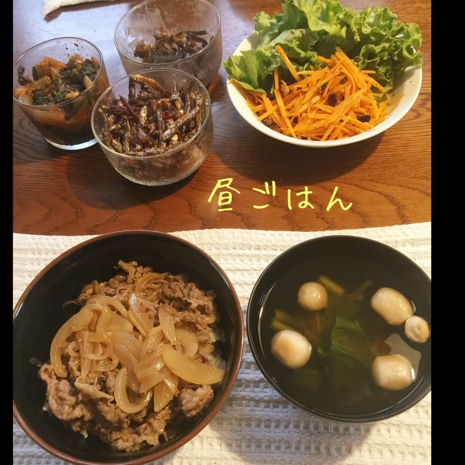 牛丼、吸い物、常備菜|yakinasuさん