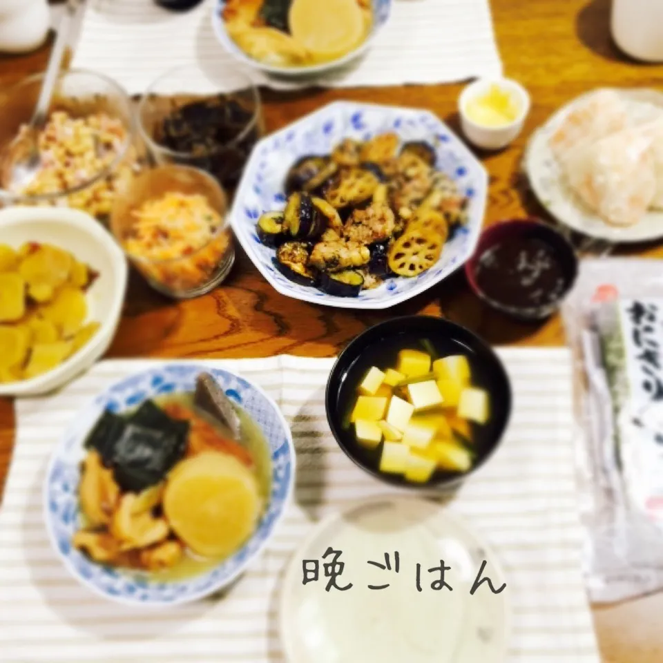 おでん、茄子蓮根ミートローフの照り煮、残り物片付け、お握り|yakinasuさん