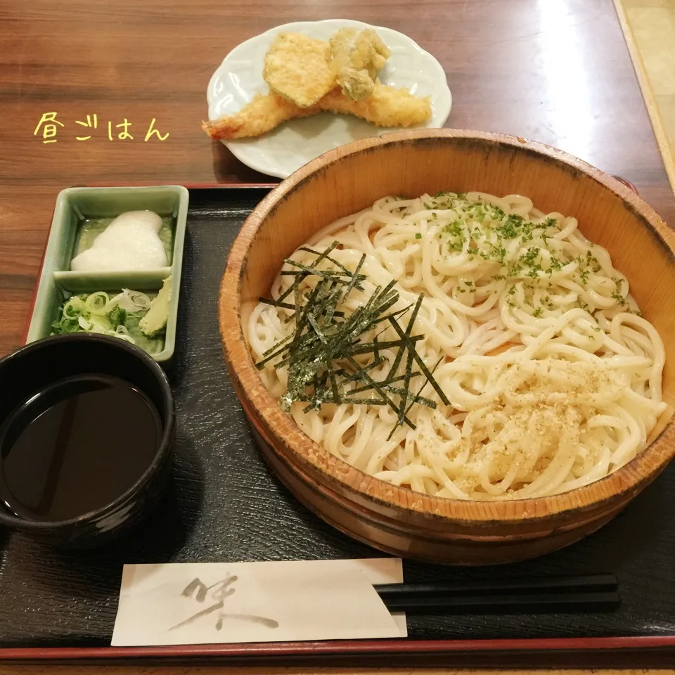 たらいうどん、天ぷら|yakinasuさん