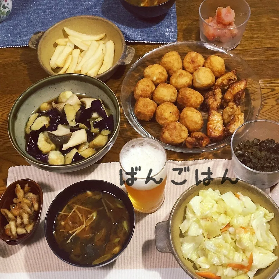 Snapdishの料理写真:Wチーズのチキンボール、から揚げ、茄子エリンギ揚浸し、ポテト|yakinasuさん