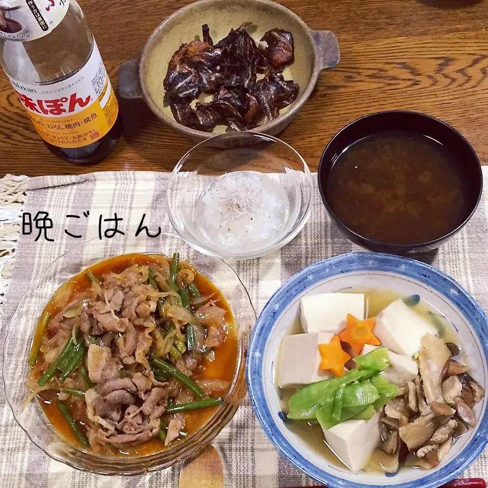 Snapdishの料理写真:豚肉ニンニクの芽炒め、高野豆腐煮物、じゃこおろし、鰯炙り、|yakinasuさん