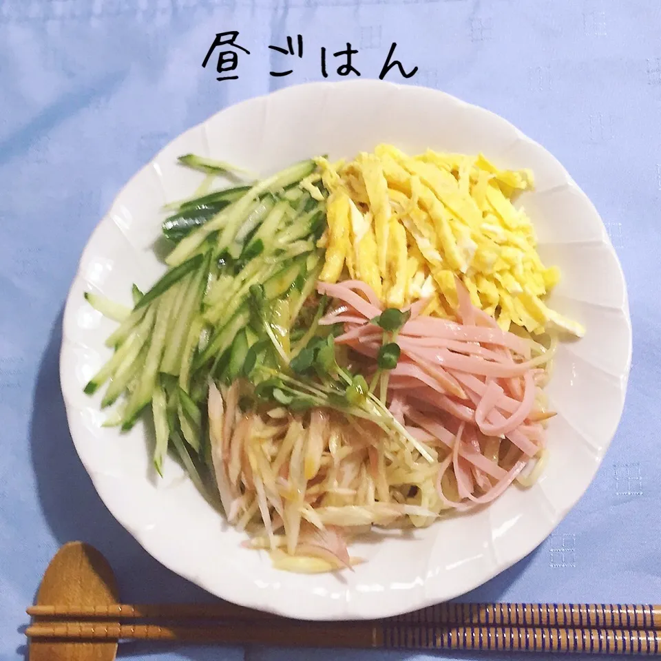 Snapdishの料理写真:冷やしラーメン|yakinasuさん