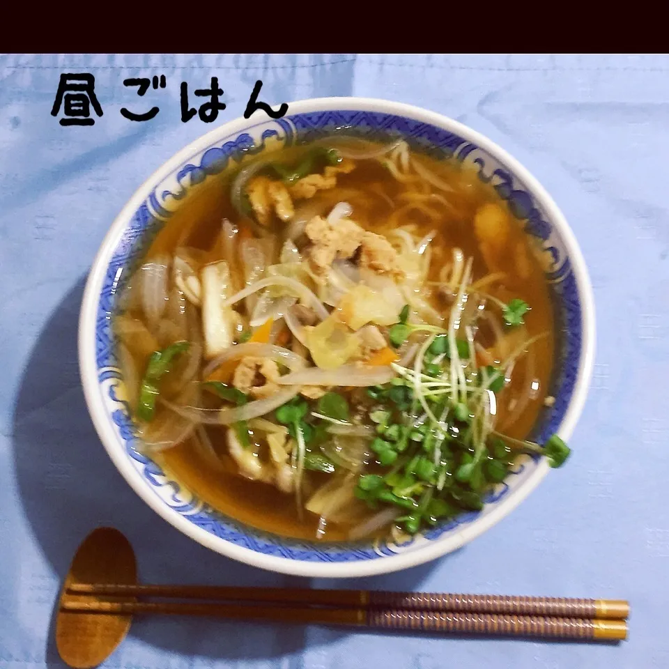 Snapdishの料理写真:醤油ラーメン|yakinasuさん