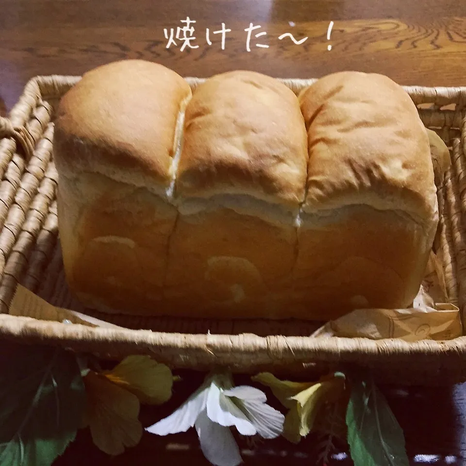 ミルク食パン、薩摩芋入り|yakinasuさん