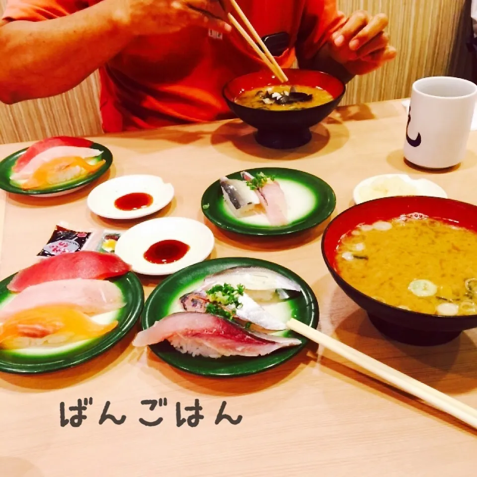 Snapdishの料理写真:お寿司、アサリの味噌汁|yakinasuさん