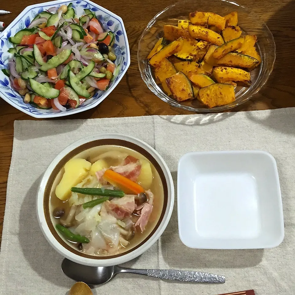 Snapdishの料理写真:ポトフ、南瓜ポン酢焼き、豆サラダ|yakinasuさん