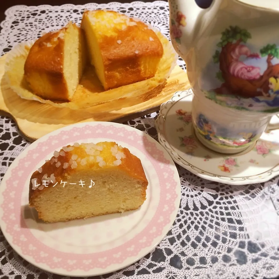 Snapdishの料理写真:レモンケーキ♡ひとりティータイム♡|rさん