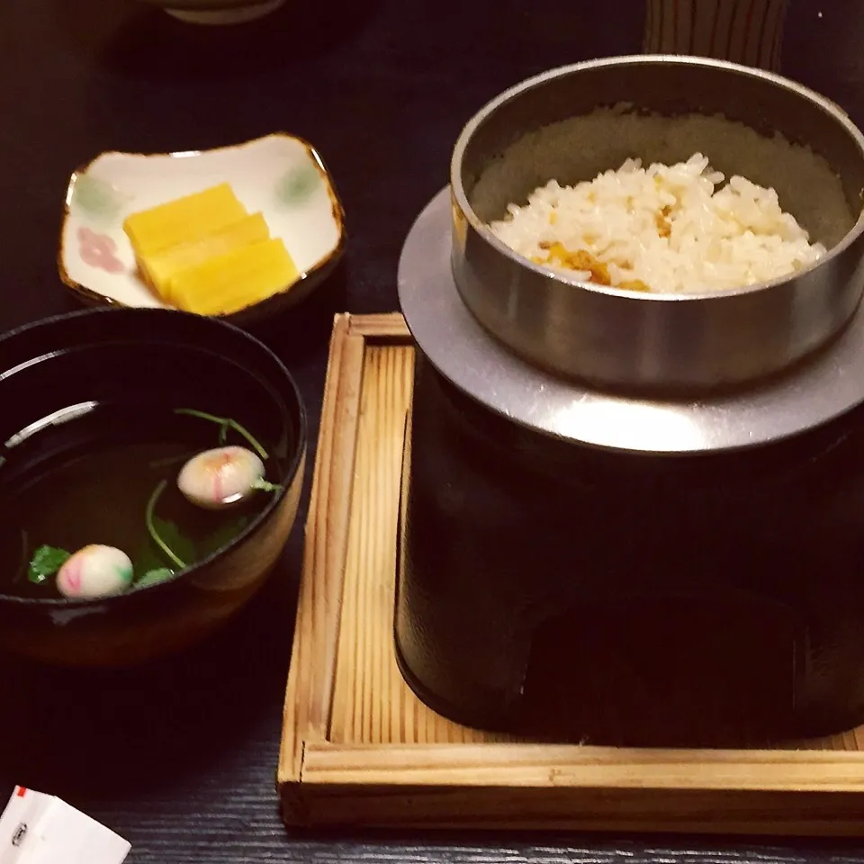 ウニご飯、お吸い物、香の物|yakinasuさん