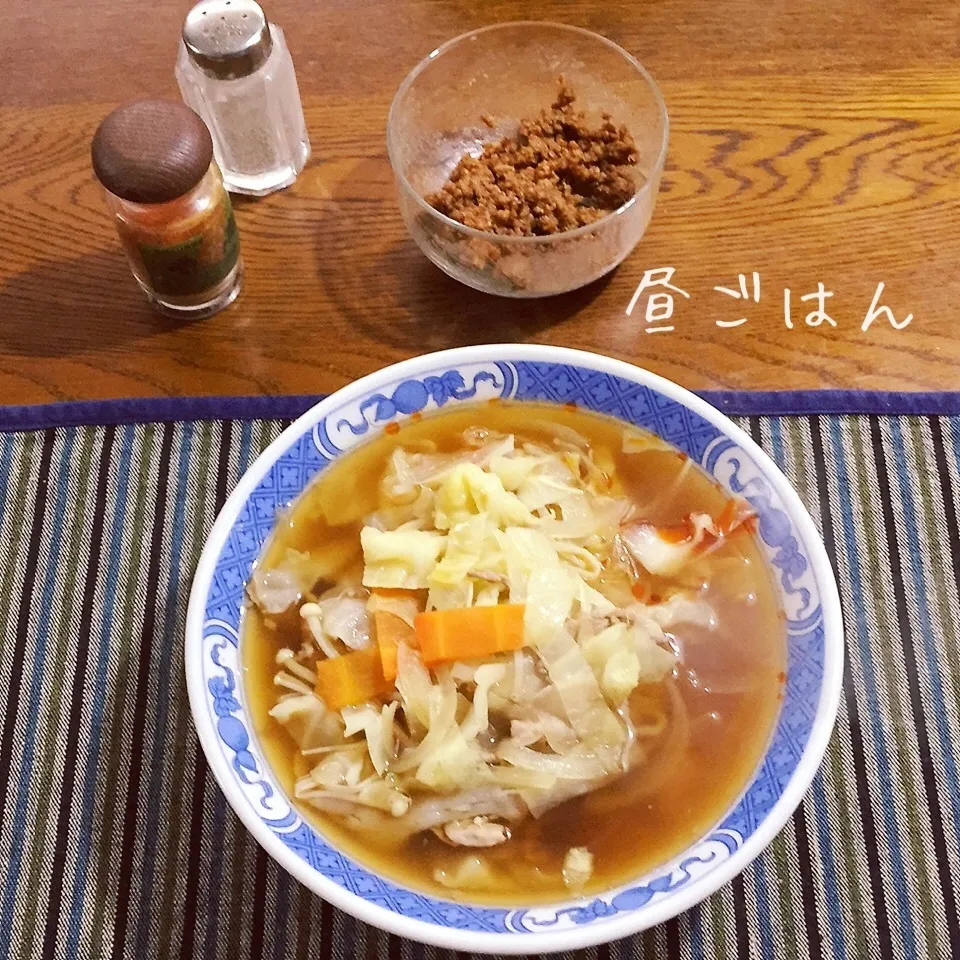 肉みそのせ野菜ラーメン|yakinasuさん